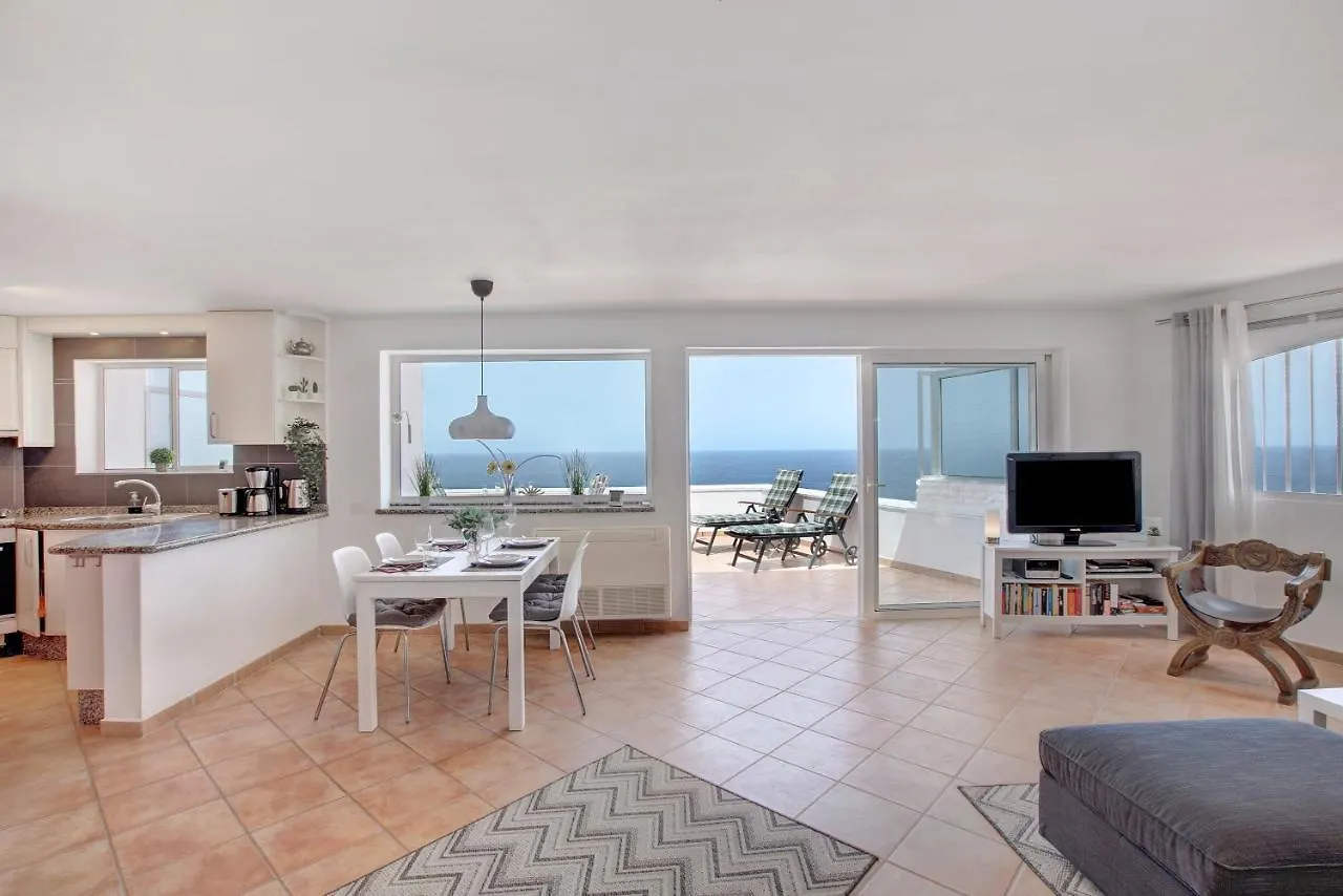 Apartment Seaside 로스 레알레호스