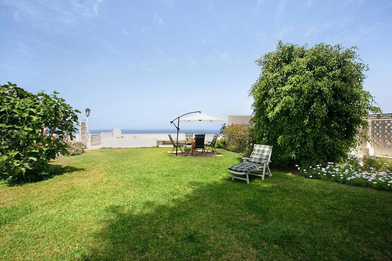 Apartment Seaside 로스 레알레호스